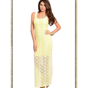 ‘Sunshine & Daisies’ Maxi Dress